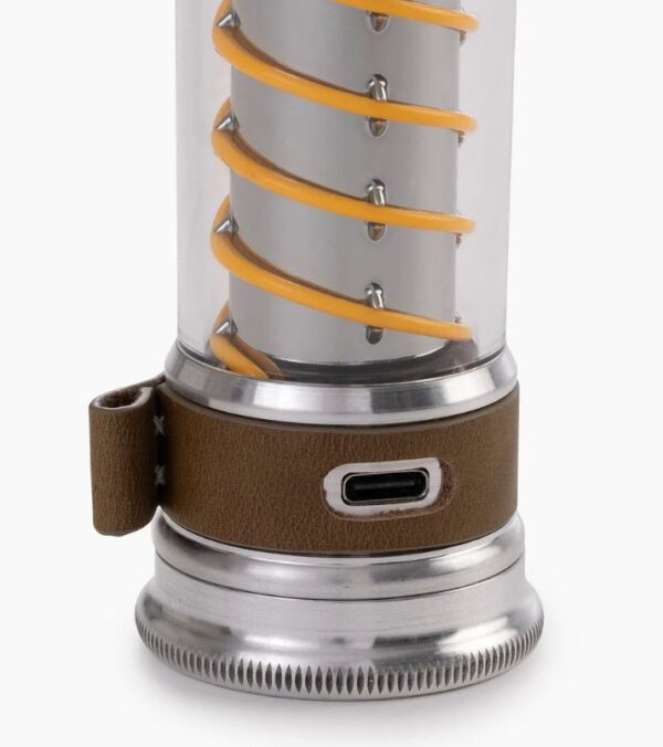 DC1E85A5-E0E4-4FFC-A499-C1B571C9A480